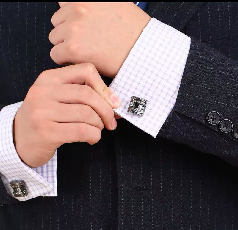 High Quality Black Plated Black White Crystal Cufflinks For Men X2679492