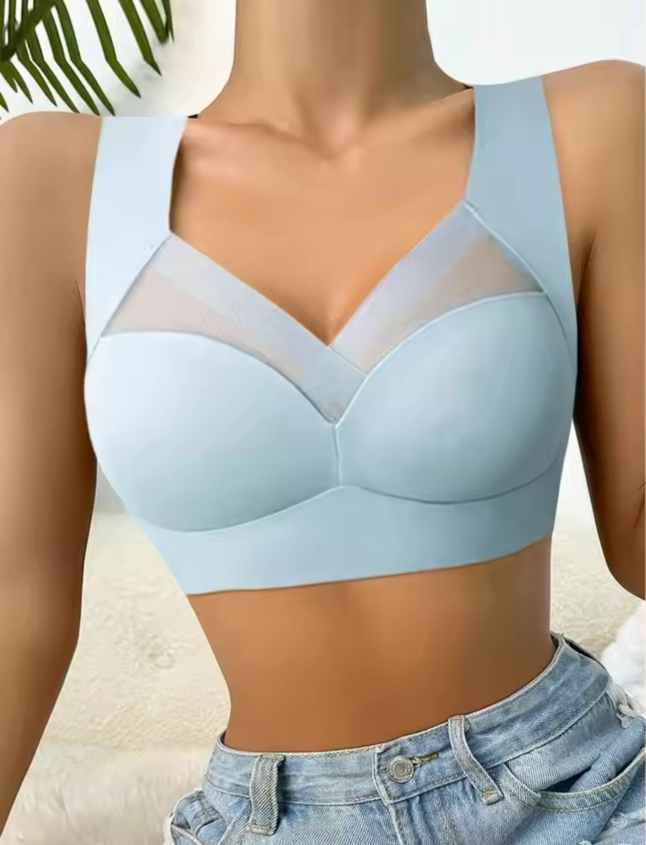 Comfortable Ice Silk Wireless Deep V Bra 35228-46440 Comfortable Ice Silk Wireless Deep V Bra 35228-46440