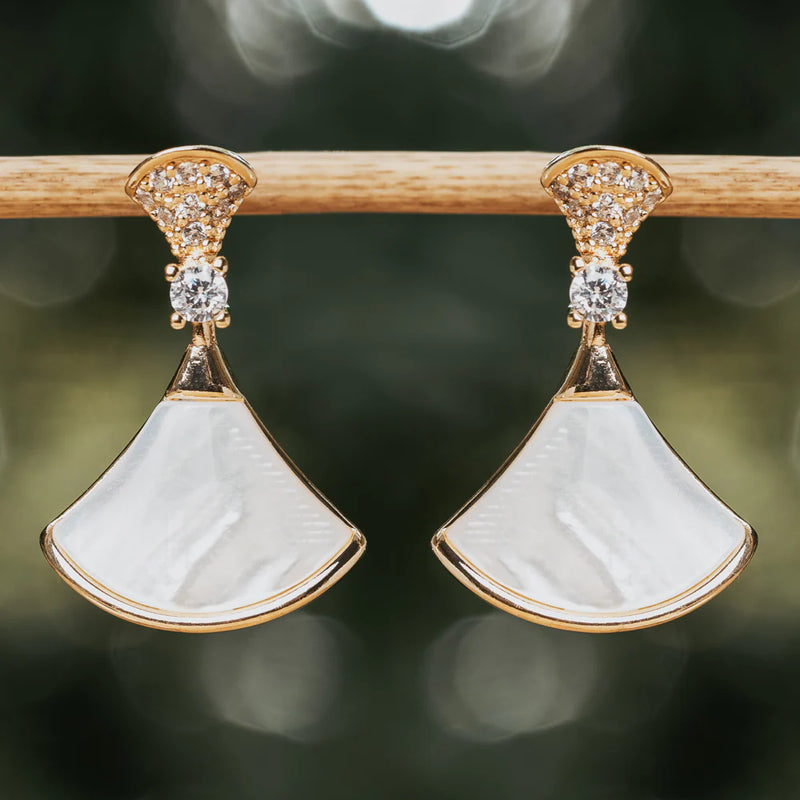 Heaven Zircon and Shell Earrings ER52 - TUZZUT Qatar Online Shopping