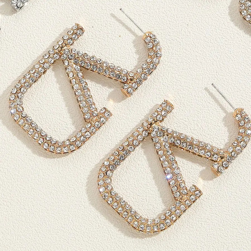 Alphabet Earrings Women's Luxury Gold Earrings Personality Design Sense Simple Earrings X4455332 - TUZZUT Qatar Online Shopping