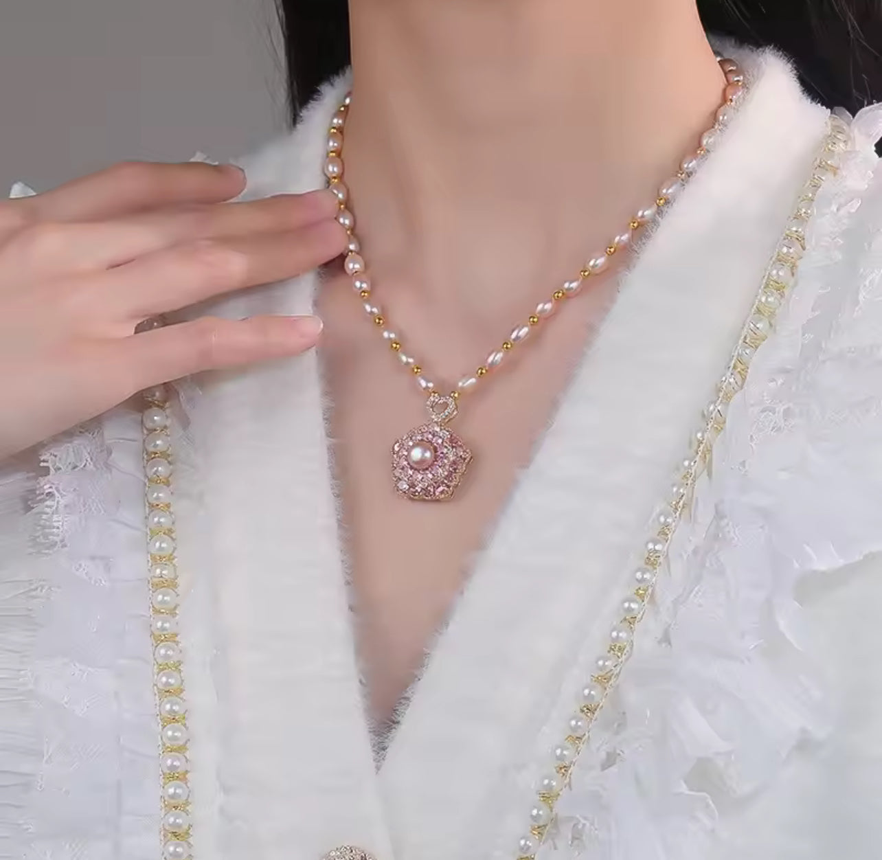 Light Luxury Simple Zircon Flower Imitation Pearl Pendant Necklace S468931 Light Luxury Simple Zircon Flower Imitation Pearl Pendant Necklace S468931