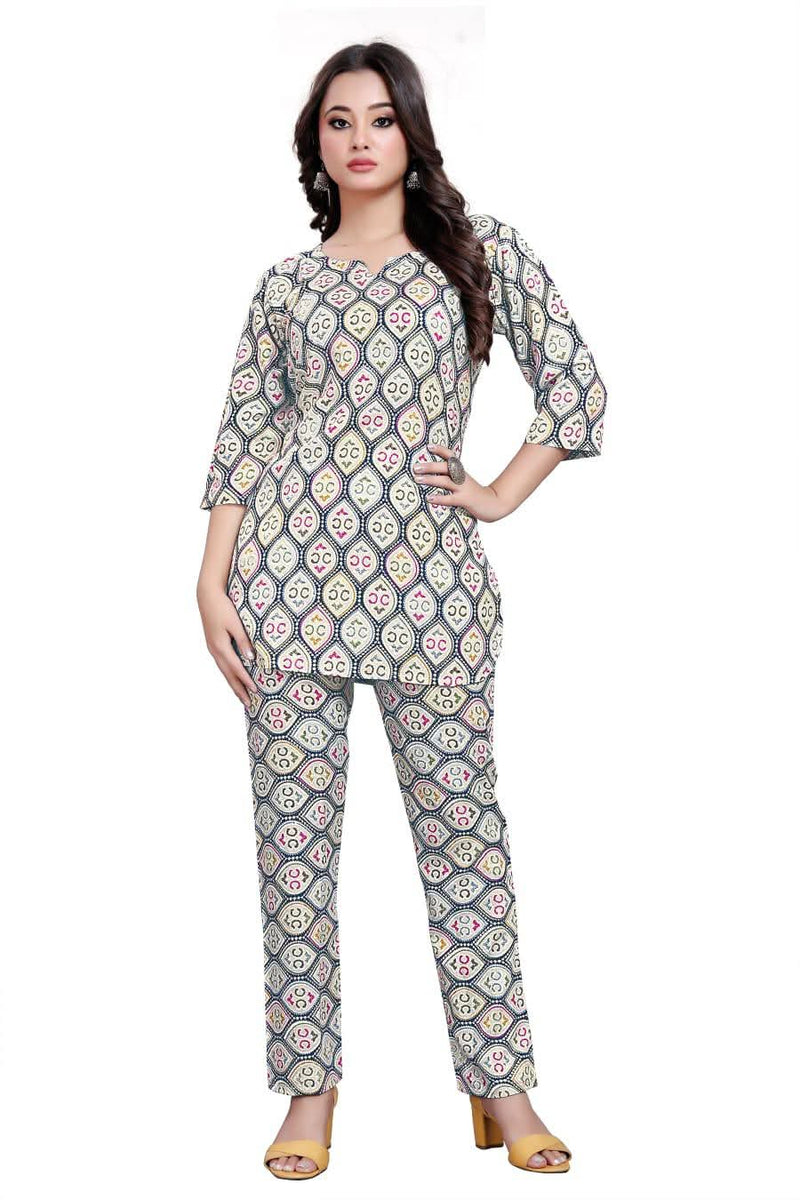 Women's Beautiful Delta Cotton Mix Fabric Printed Night suit Co-Ord Set - VKT500