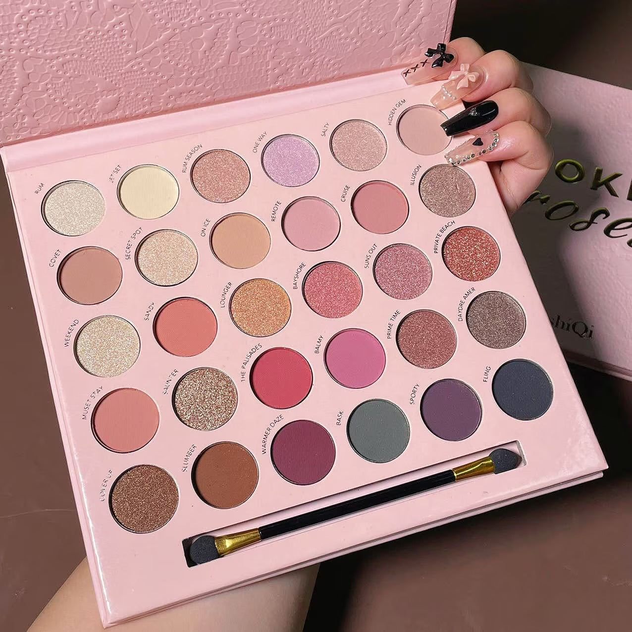 SMOKEN roses ErshiQi 1Pcs Beauty Tools Eye Shadow 433540 SMOKEN roses ErshiQi 1Pcs Beauty Tools Eye Shadow 433540
