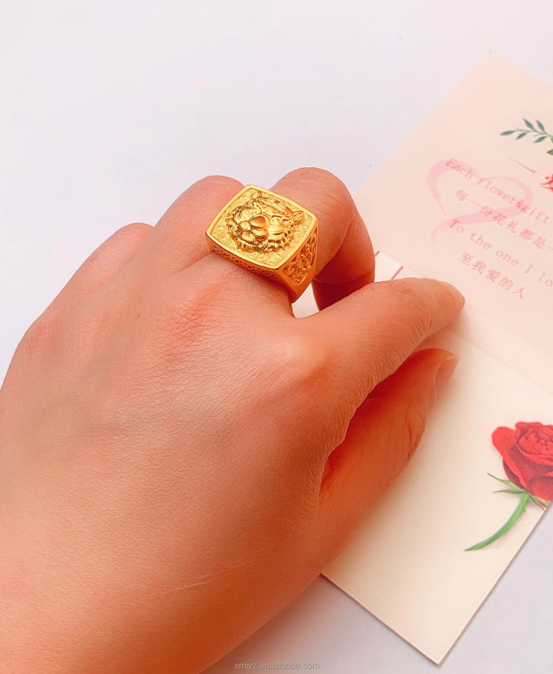 Tiger Face Gold Men's Ring MR9639 - TUZZUT Qatar Online Shopping