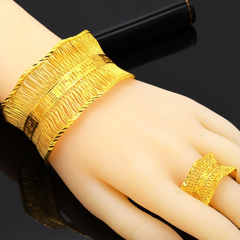 Luxury Cuff Bracelet With Matching Ring X4940110 - TUZZUT Qatar Online Shopping