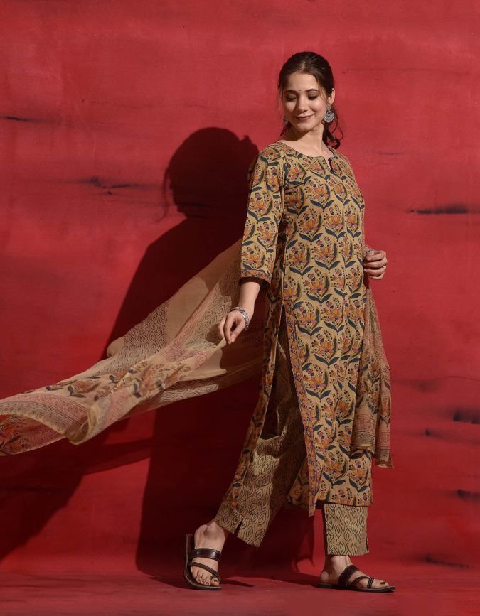 Women Cotton Mix Floral Printed Kurta Pant Dupatta Set - TPS244 Women Cotton Mix Floral Printed Kurta Pant Dupatta Set - TPS244