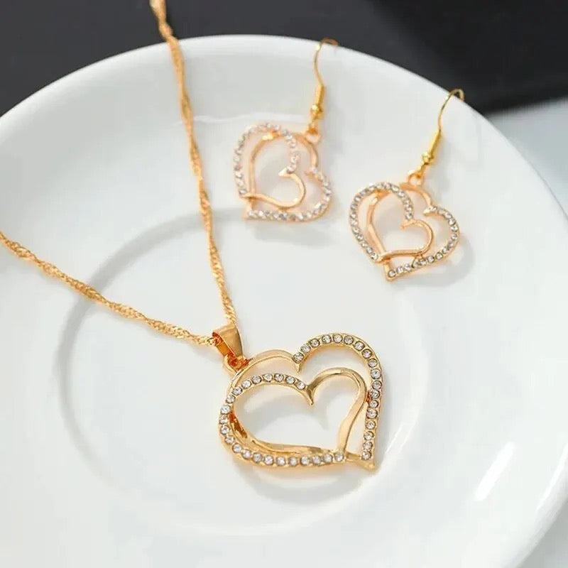3 Pcs Set Heart Shaped Jewelry Set Of Earrings Pendant Necklace For Women Exquisite Fashion Rhinestone Double Heart Jewelry Set - Tuzzut.com Qatar Online Shopping