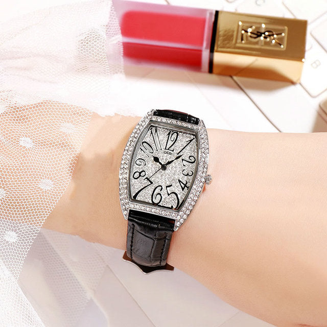 Luxury Fashion Lady Leather Diamond Tonneau Dial Quartz Watch Women WristWatch Female Dress Watch  S4378749