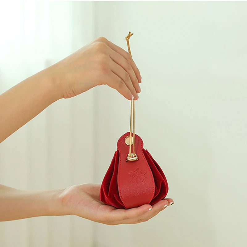 4 Pcs PU Leather and Velvet Gift Bags with Drawstrings - Wedding Candy Pouch bags 4 Pcs PU Leather and Velvet Gift Bags with Drawstrings - Wedding Candy Pouch bags