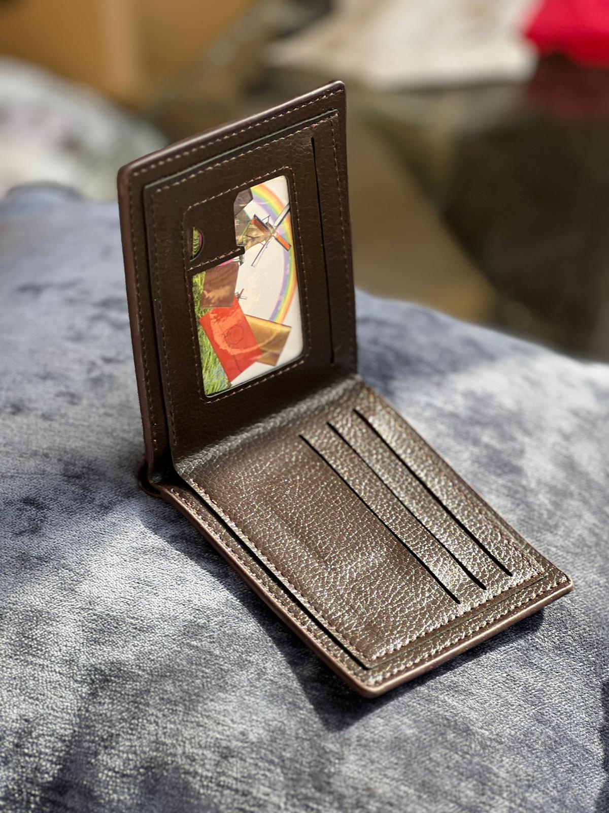 Men's Leather Wallet S4525975 Men's Leather Wallet S4525975