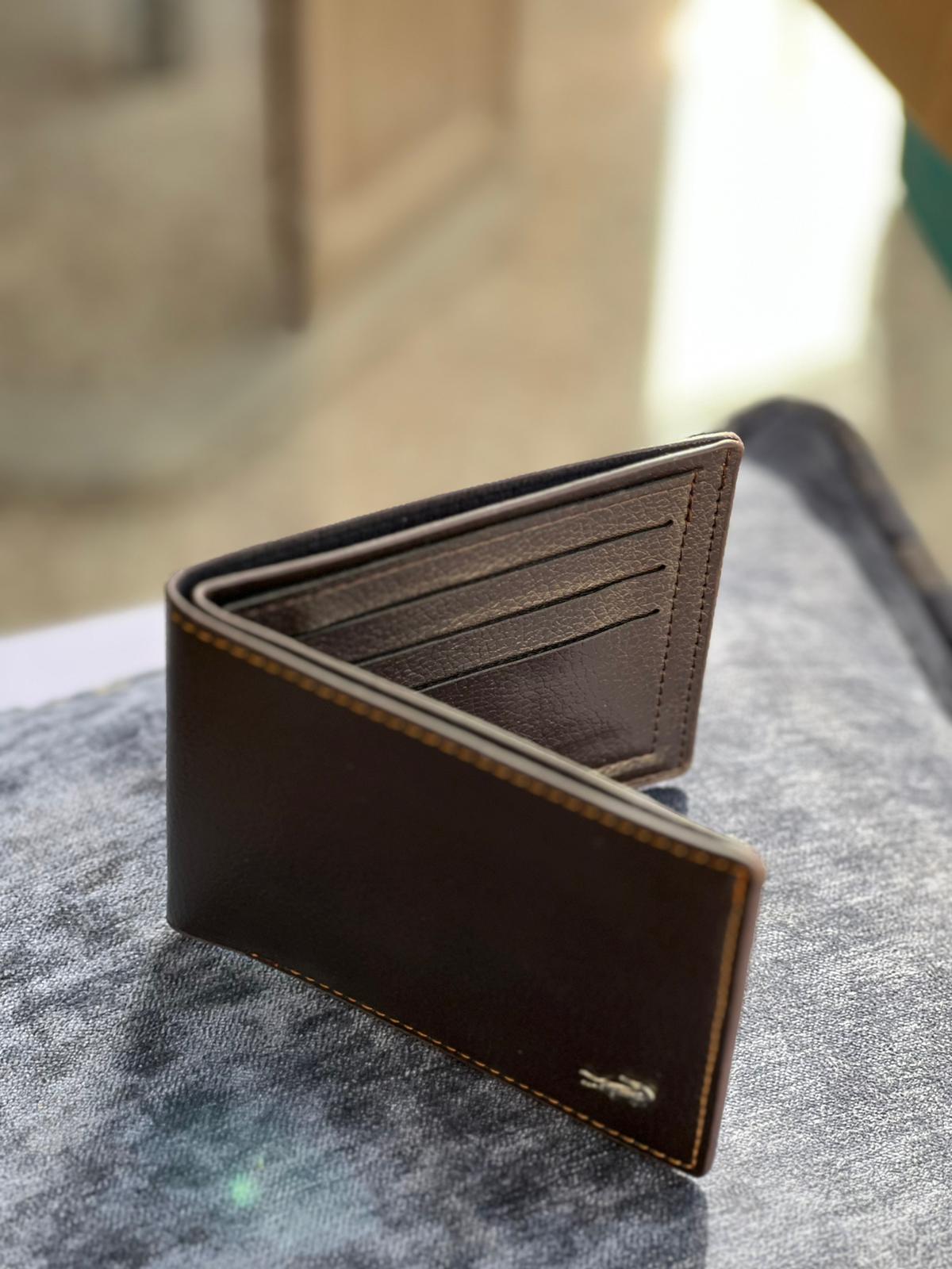 Men's Leather Wallet S4525975 Men's Leather Wallet S4525975