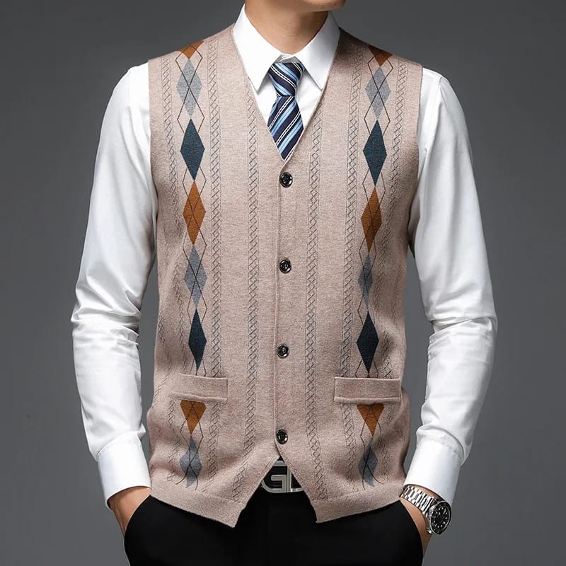 QUANBO Men's Classic Casual Cashmere Wool Blended Vest Sweater Cable Knit V Neck Sleeveless Knitted Button Vest Cardigan M - S4704588 - Tuzzut.com Qatar Online Shopping