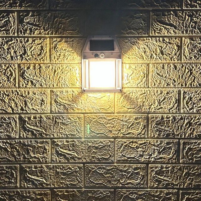 Solar Interaction Wall Lamp XF-8818 Solar Interaction Wall Lamp XF-8818
