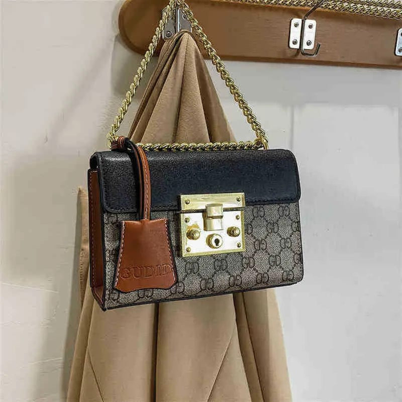 New Top Design Luxury Bags high quality hand Street color matching chain square Messenger S4418061 - Tuzzut.com Qatar Online Shopping