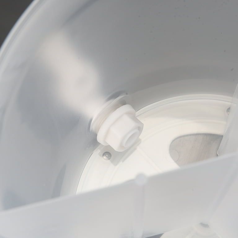 New Rotatable Cold Water Bottle Rotating Bucket PP Capacity 3.5L with Faucet Acrylic New Rotatable Cold Water Bottle Rotating Bucket PP Capacity 3.5L with Faucet Acrylic