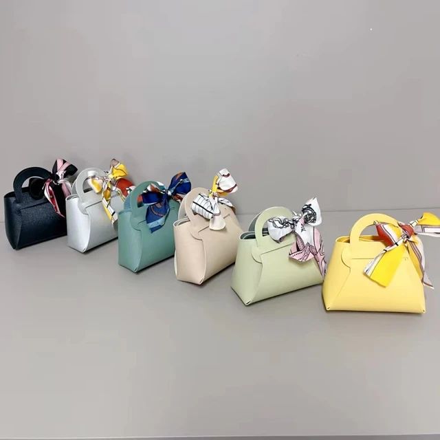 10 pcs Creative Leather Gifts Box with Ribbon Handbag Shape Candy Bag for Wedding Birthday Party 10 pcs Creative Leather Gifts Box with Ribbon Handbag Shape Candy Bag for Wedding Birthday Party