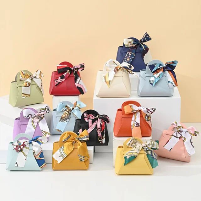 10 pcs Creative Leather Gifts Box with Ribbon Handbag Shape Candy Bag for Wedding Birthday Party 10 pcs Creative Leather Gifts Box with Ribbon Handbag Shape Candy Bag for Wedding Birthday Party