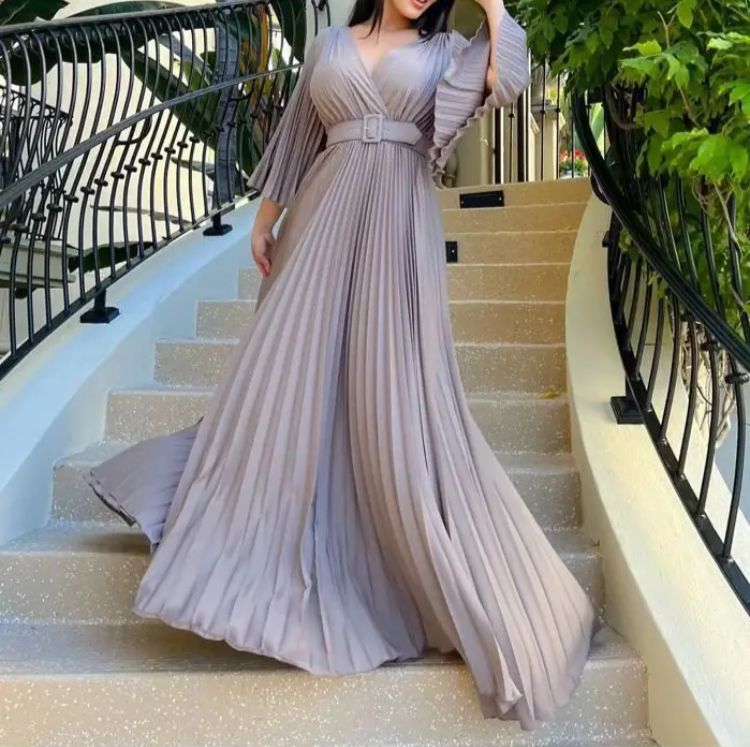 Luxury Pleated Dresses for Women B-72942 - TUZZUT Qatar Online Shopping