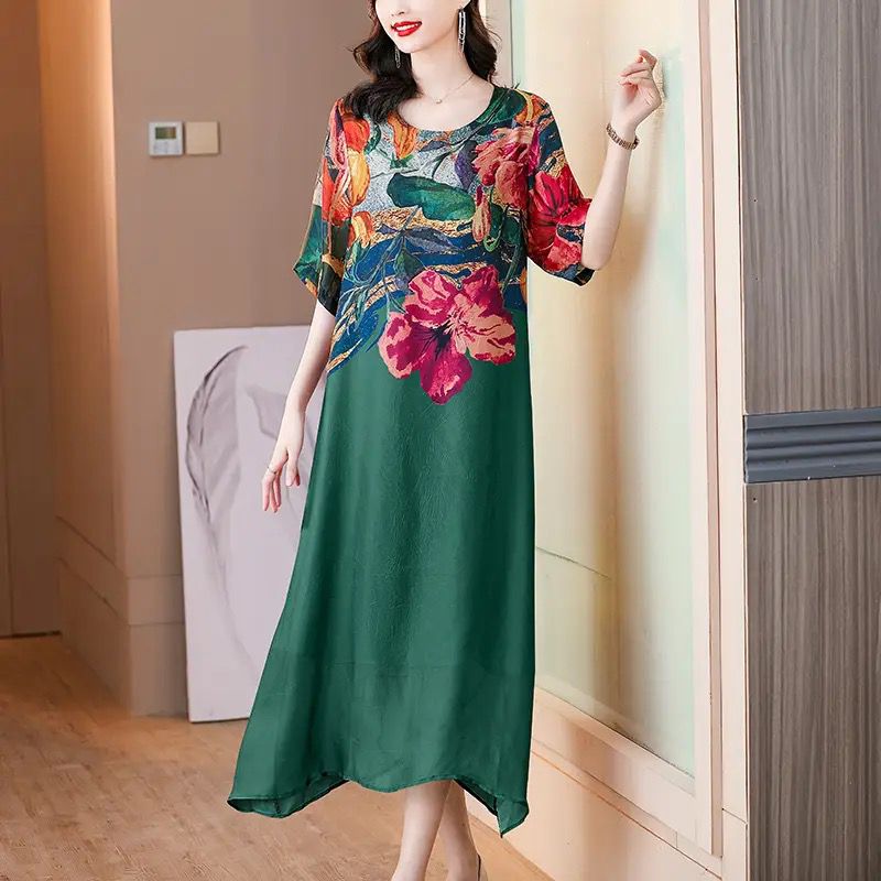 Spring and Summer Foreign Silkworm Printed Round Neck Short-Sleeved Silk Dress B-94811 Spring and Summer Foreign Silkworm Printed Round Neck Short-Sleeved Silk Dress B-94811