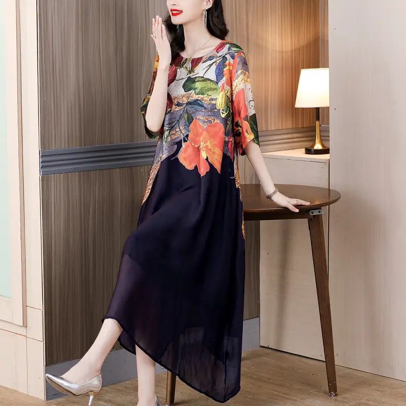 Spring and Summer Foreign Silkworm Printed Round Neck Short-Sleeved Silk Dress B-94811 Spring and Summer Foreign Silkworm Printed Round Neck Short-Sleeved Silk Dress B-94811