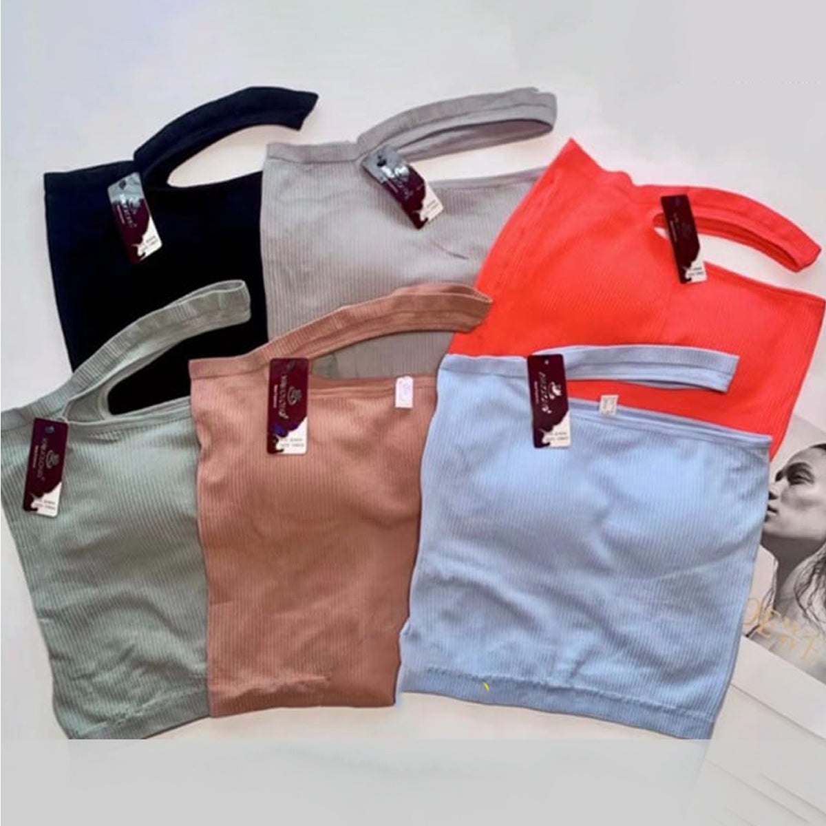 6 Pcs Women's Seamless Vest Padded Cross Top - B5050 6 Pcs Women's Seamless Vest Padded Cross Top - B5050