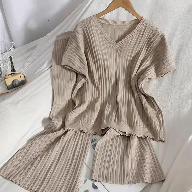 2 Pcs Women's Short Sleeve Solid Color Pants Set 274819 2 Pcs Women's Short Sleeve Solid Color Pants Set 274819