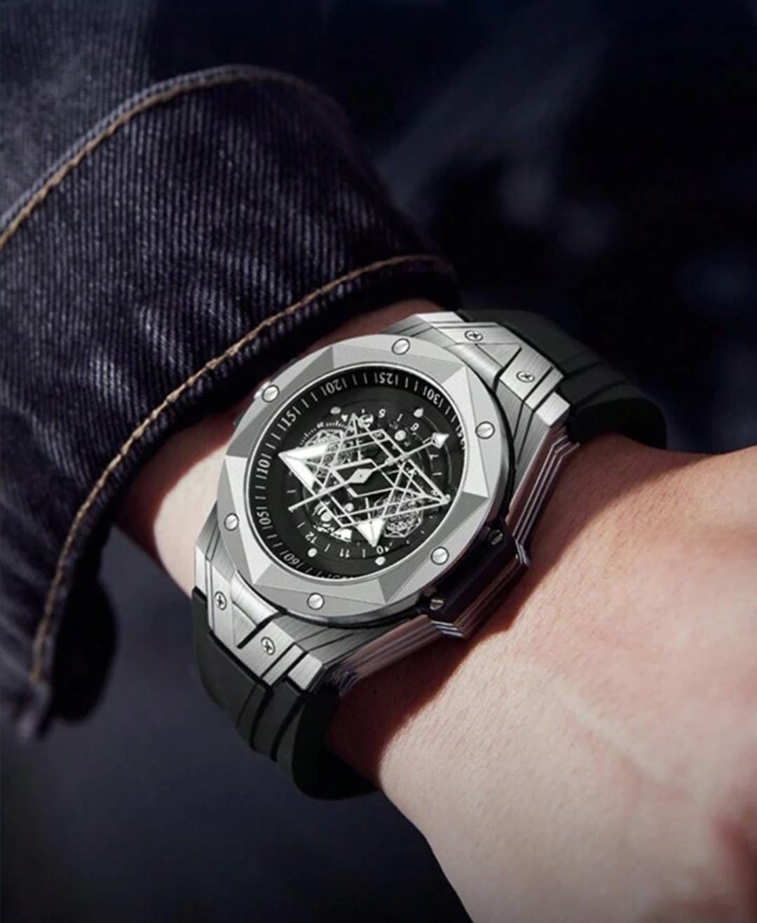 Men Round Pointer Quartz Watch W823140 Men Round Pointer Quartz Watch W823140
