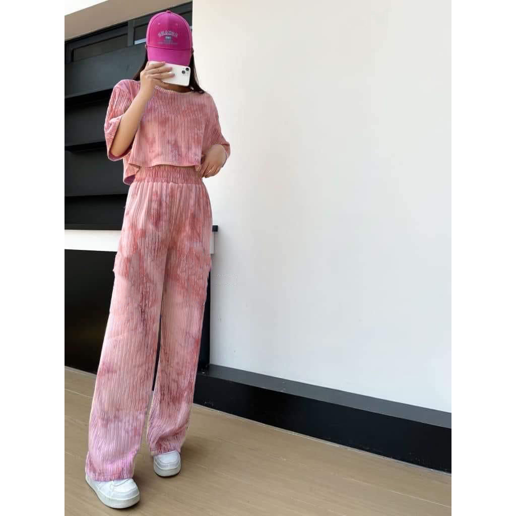 Women's Colourful Summer Lycra Co-ord 2 Pcs Set Women's Colourful Summer Lycra Co-ord 2 Pcs Set