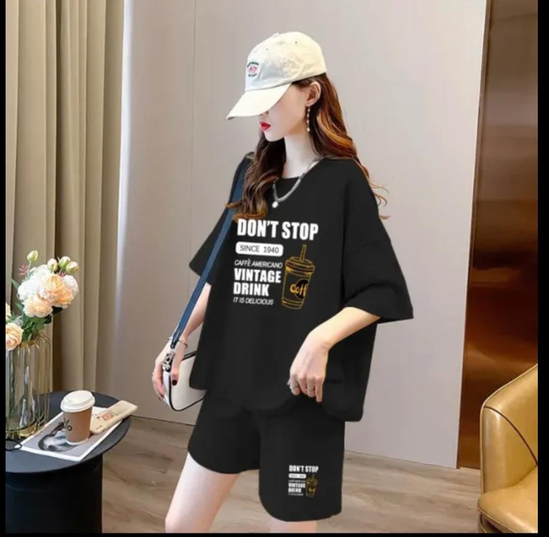 Women Short Sleeve T-shirt and Shorts Set M 516150 Women Short Sleeve T-shirt and Shorts Set M 516150
