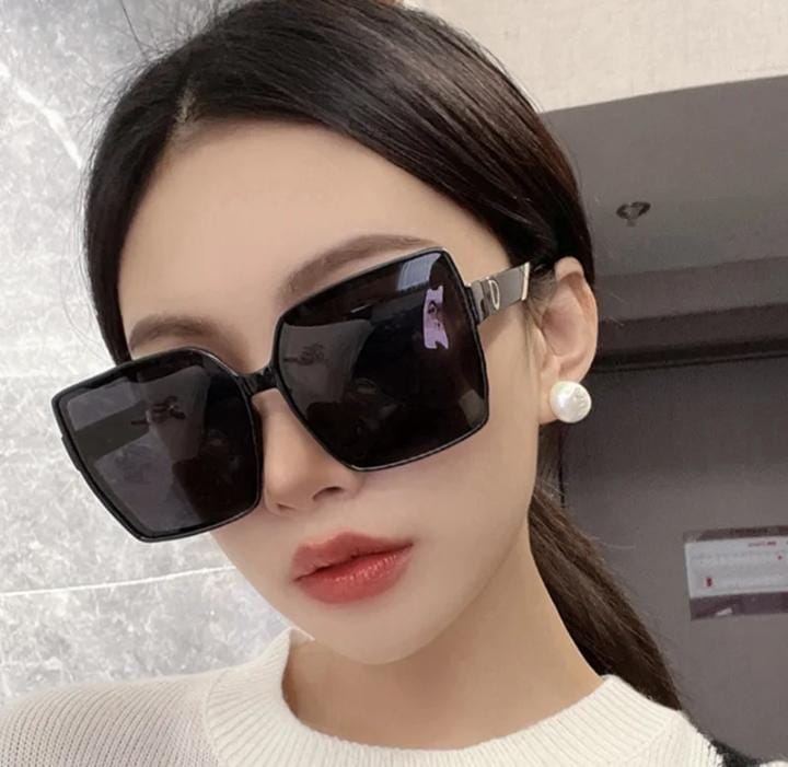 Fashion Style Sunglasses Woman Square Shape UV400 Protection Women Sun glasses S4649379