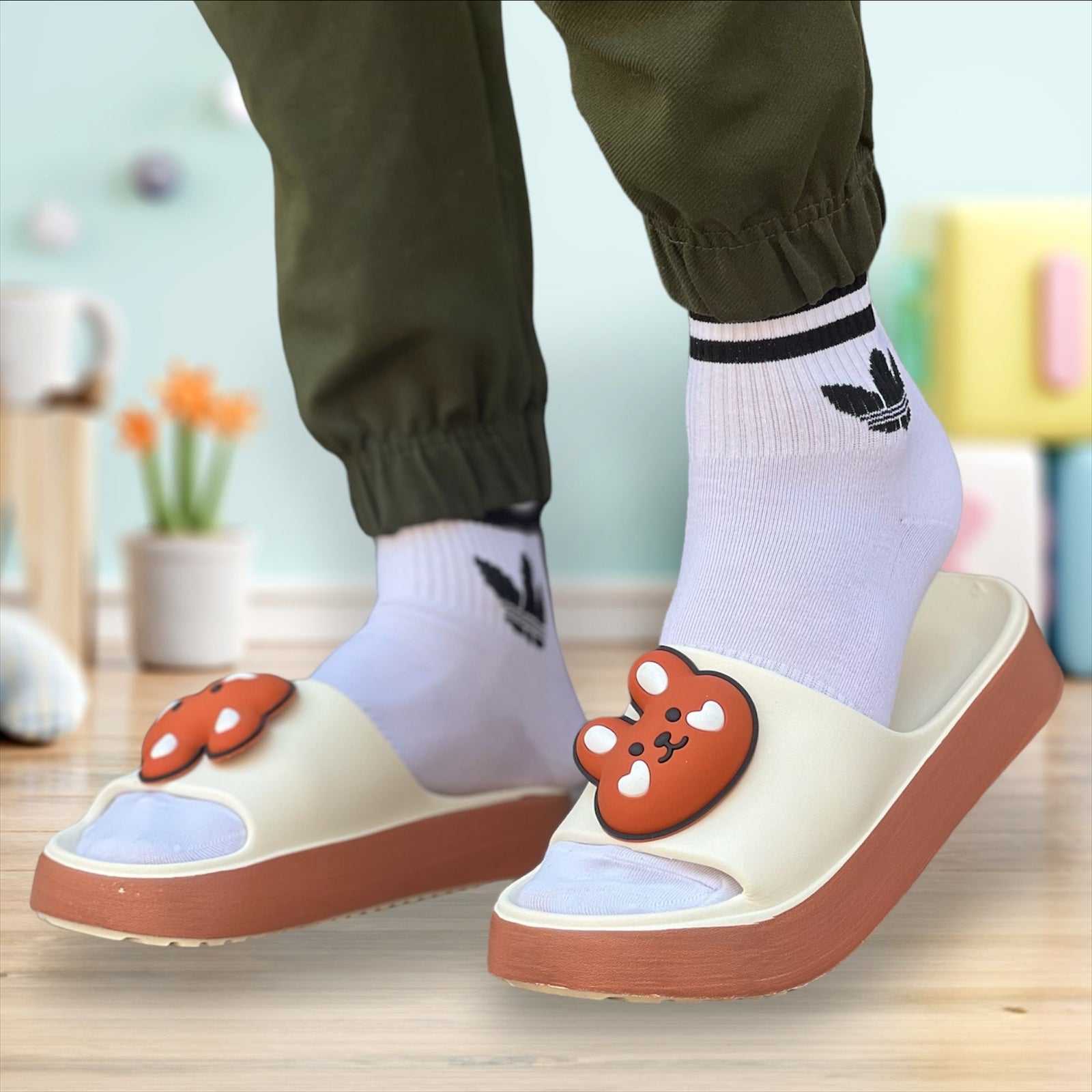 Women's Fashion Cartoon Cute Slip On Slipper E8805-2 Women's Fashion Cartoon Cute Slip On Slipper E8805-2