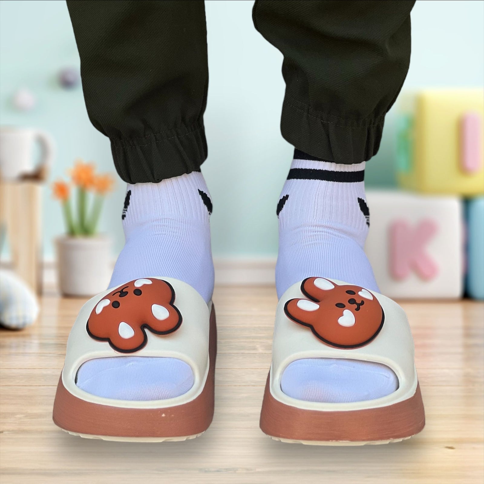 Women's Fashion Cartoon Cute Slip On Slipper E8805-2 Women's Fashion Cartoon Cute Slip On Slipper E8805-2