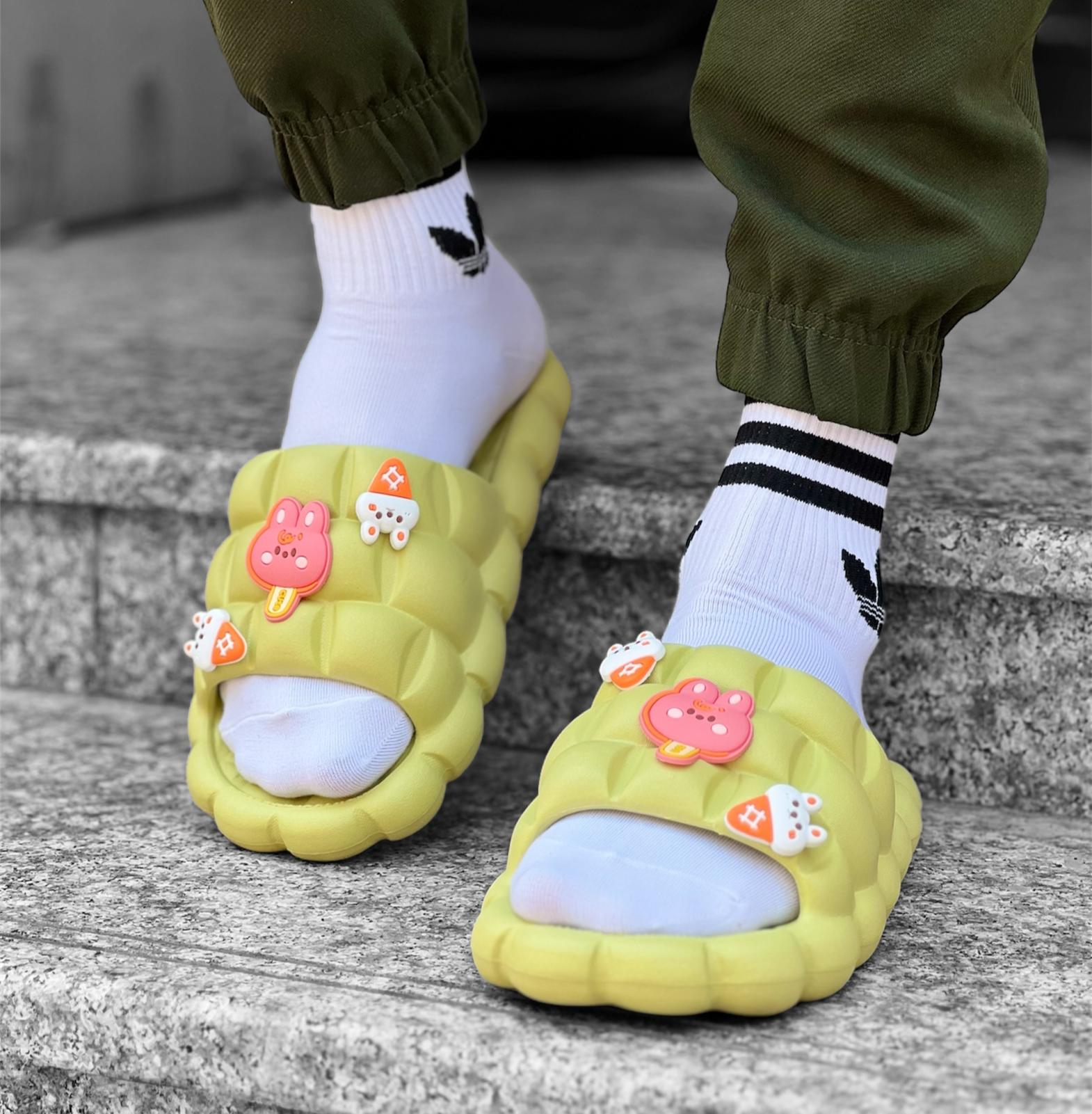 Home Slippers Thick Platform Anti-Slip Slides Sandals E6603-5 Home Slippers Thick Platform Anti-Slip Slides Sandals E6603-5