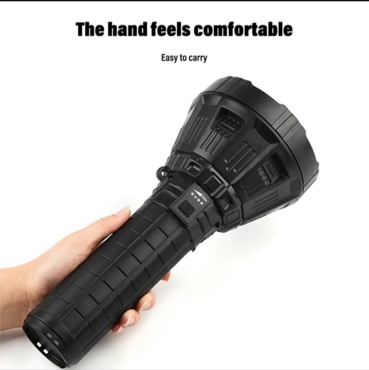 The Strong Light Flashlight W5102 The Strong Light Flashlight W5102