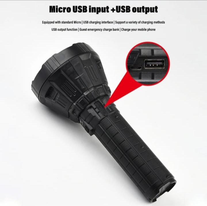 The Strong Light Flashlight W5102 The Strong Light Flashlight W5102