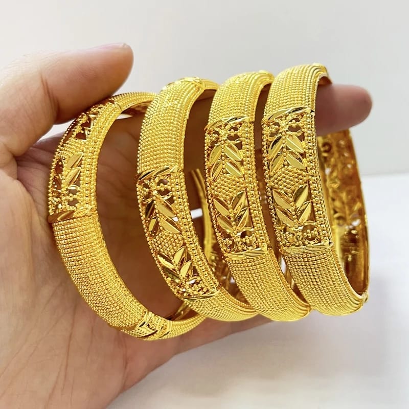 1PC Gold Color Bangles For Women Model-17 1PC Gold Color Bangles For Women Model-17