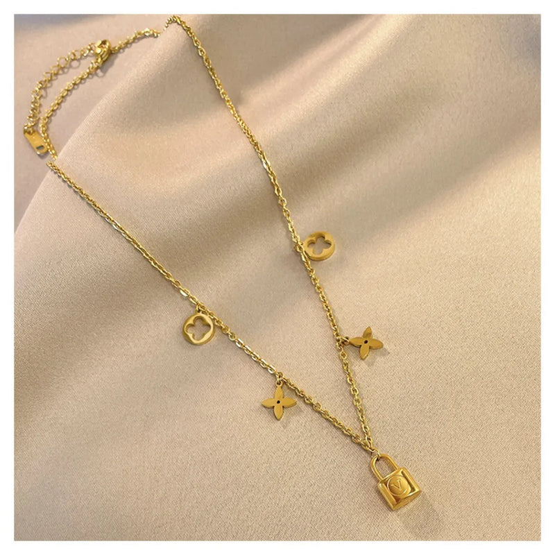 Korean Necklace: Titanium Steel Flower Pendant Necklace K34