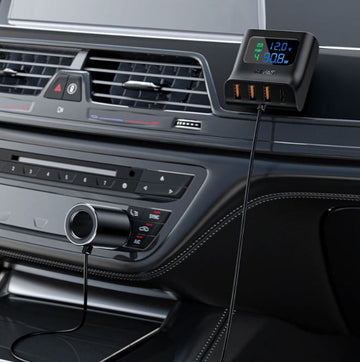 Fast Charge Car HUB Charger with Digital Display Fast Charge Car HUB Charger with Digital Display