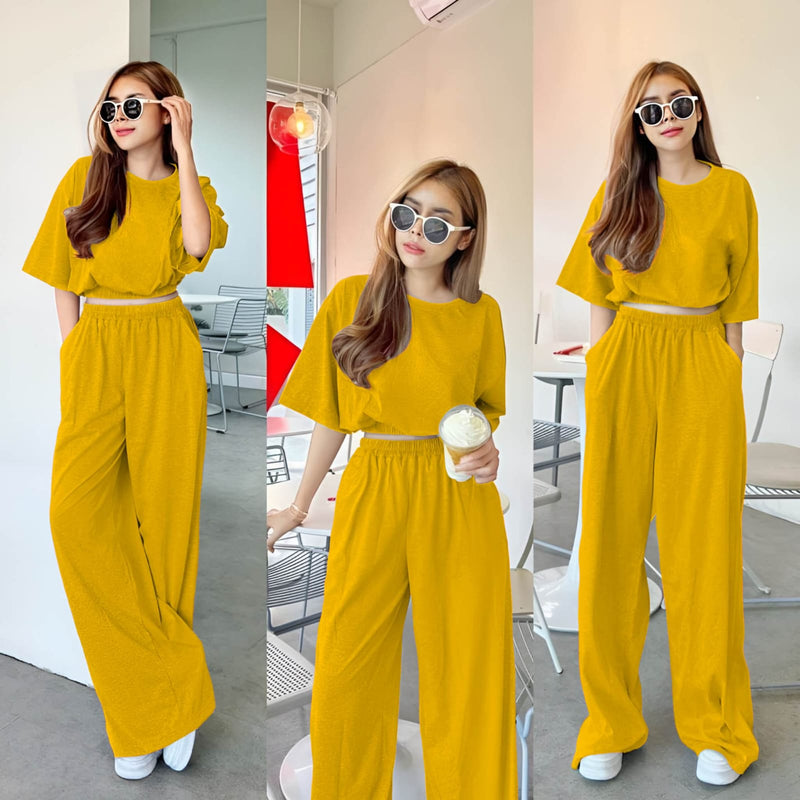 Two Piece Outfits for Women Casual Sweatsuits Sets Trendy Loose Tracksuit Solid Color Sleeveless Round Neck Slim Tops Wide Leg Pants   B55431