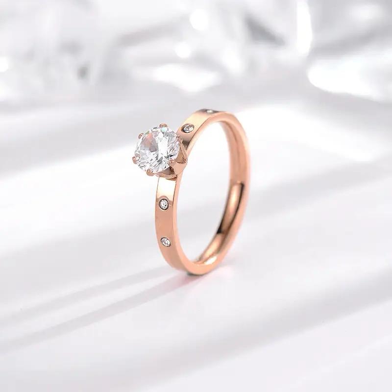 Anti Allergy Titanium Steel 1 Big 4 Small Cubic Zirconia Wedding Ring -S3983606 - Tuzzut.com Qatar Online Shopping