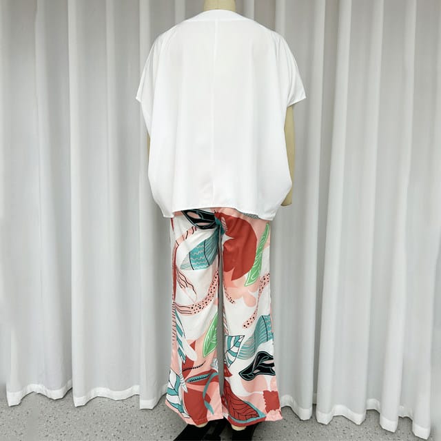 Two Piece Set Summer Casual Solid V Neck Batwing Sleeve Loose Top Wide Legs Printed Stretch Waist Pants Sets B275424 Two Piece Set Summer Casual Solid V Neck Batwing Sleeve Loose Top Wide Legs Printed Stretch Waist Pants Sets B275424
