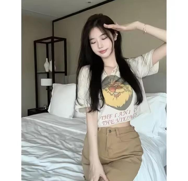Women's Vintage V-Neck Short Sleeve T-Shirt 408642 Women's Vintage V-Neck Short Sleeve T-Shirt 408642