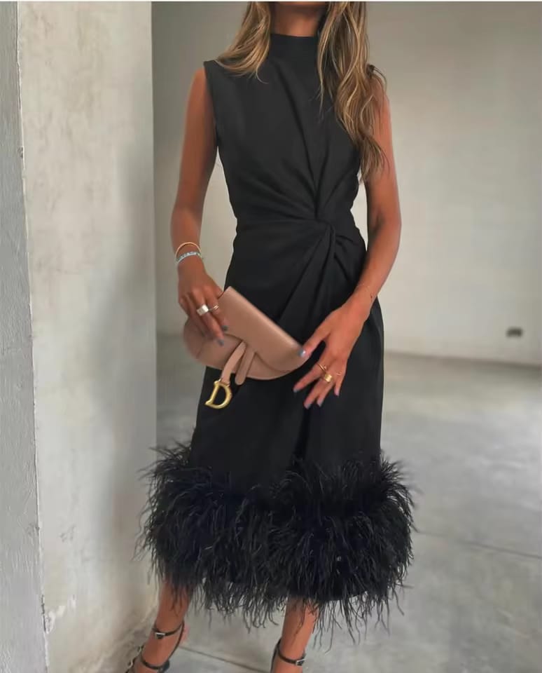 Womens Evening Dress Feathers Party Gown S4895546 Womens Evening Dress Feathers Party Gown S4895546