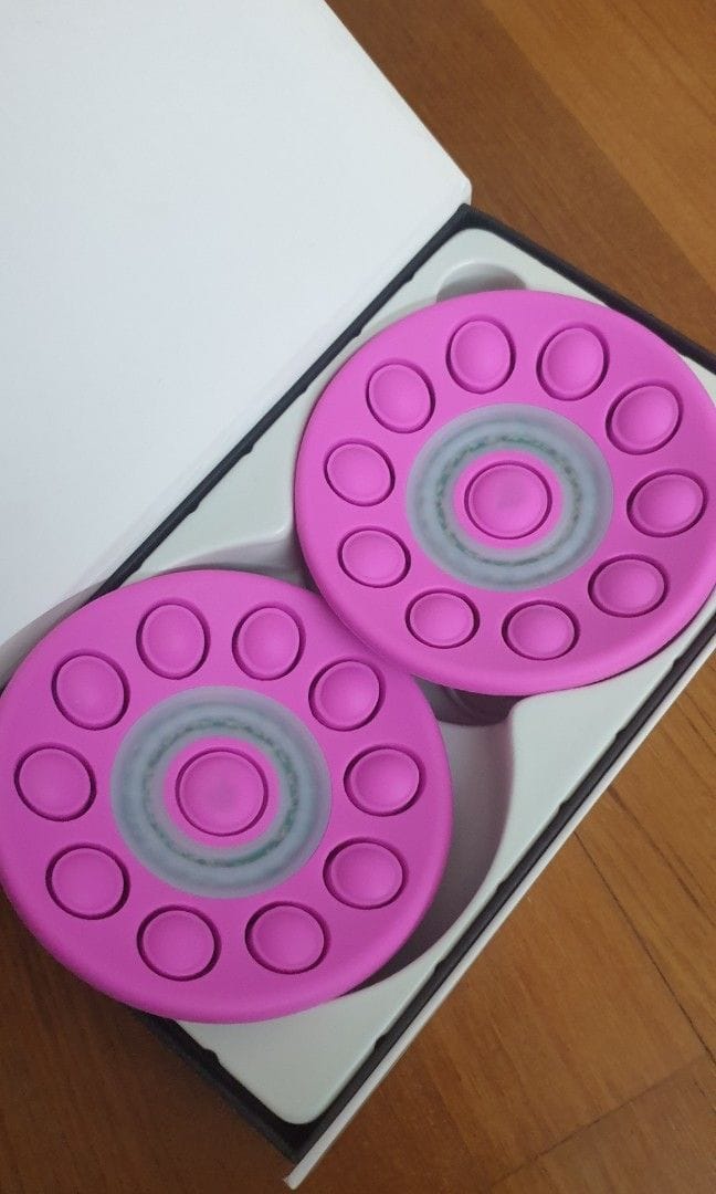 Bluetooth Breast Massager With Anti-Sagging Devie Style:APP Models X402918 Bluetooth Breast Massager With Anti-Sagging Devie Style:APP Models X402918