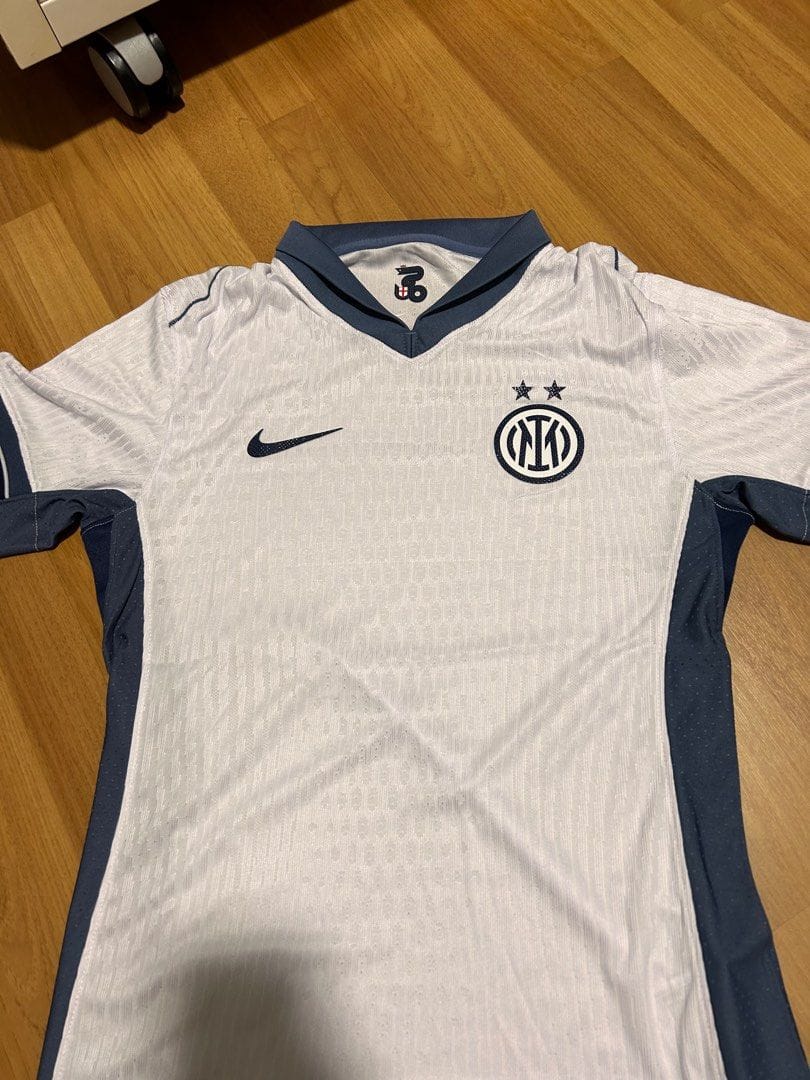 Inter Milan International Club Soccer Fan Apparel and Souvenirs JS10099 Inter Milan International Club Soccer Fan Apparel and Souvenirs JS10099