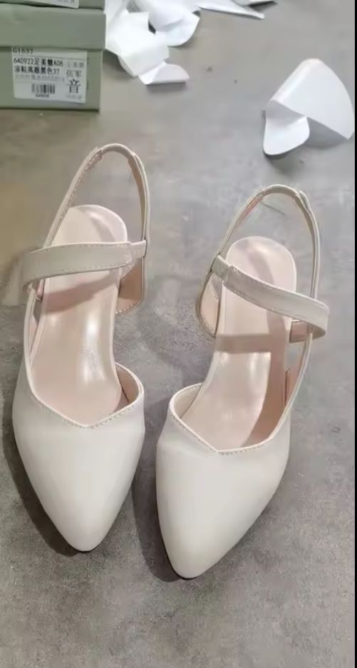 Leather Sandals Women Summer New Style Thick Heels Women's Shoes B74606   (38) - TUZZUT Qatar Online Shopping