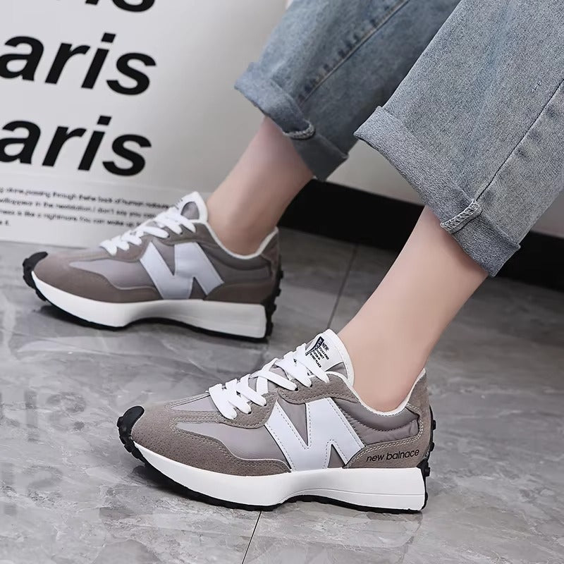 Light Comfort Sports Shoes BR327