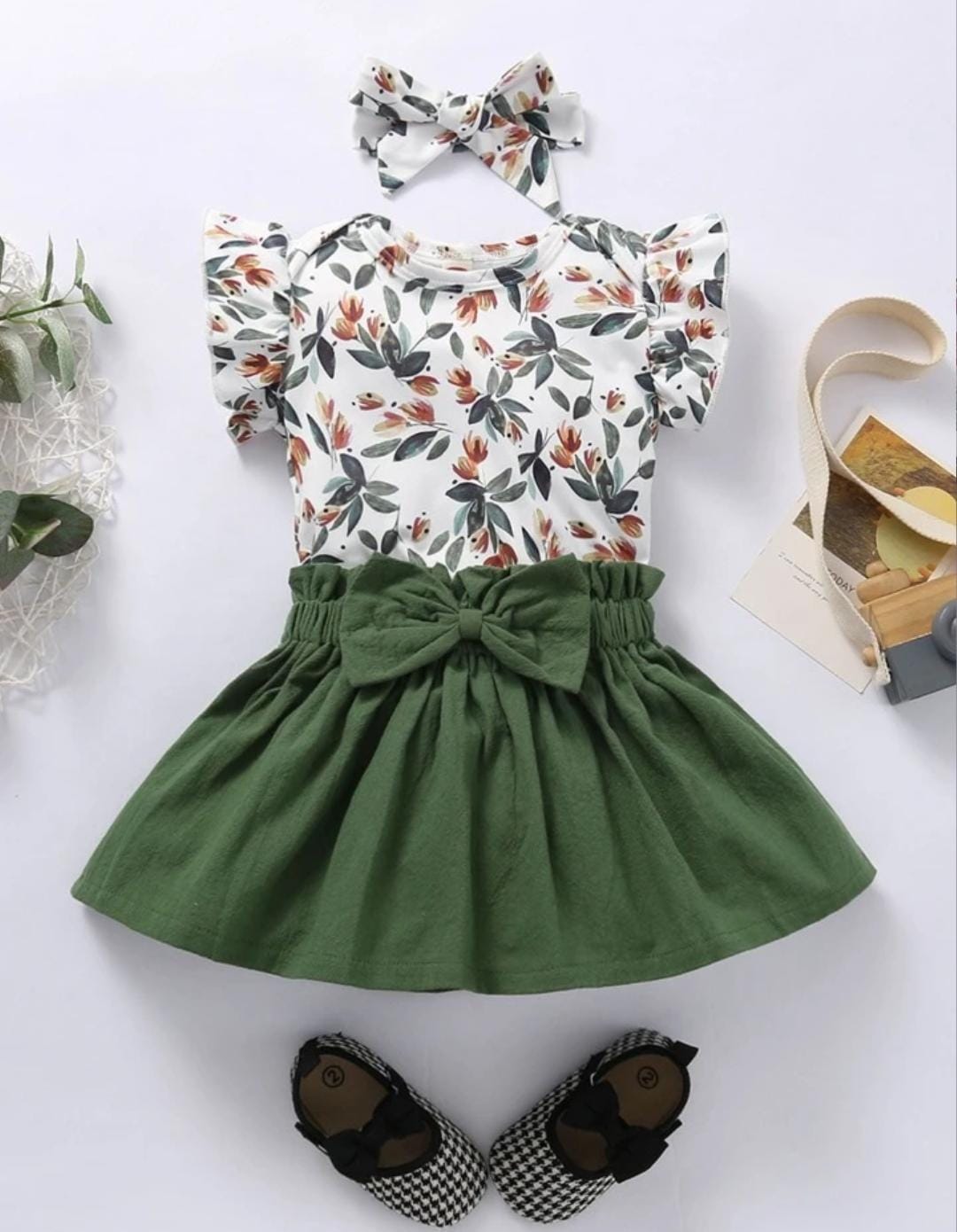 Baby Girl Outfits Romper Bodysuit + Skirt + Headband 3pcs Set 1033148 Baby Girl Outfits Romper Bodysuit + Skirt + Headband 3pcs Set 1033148