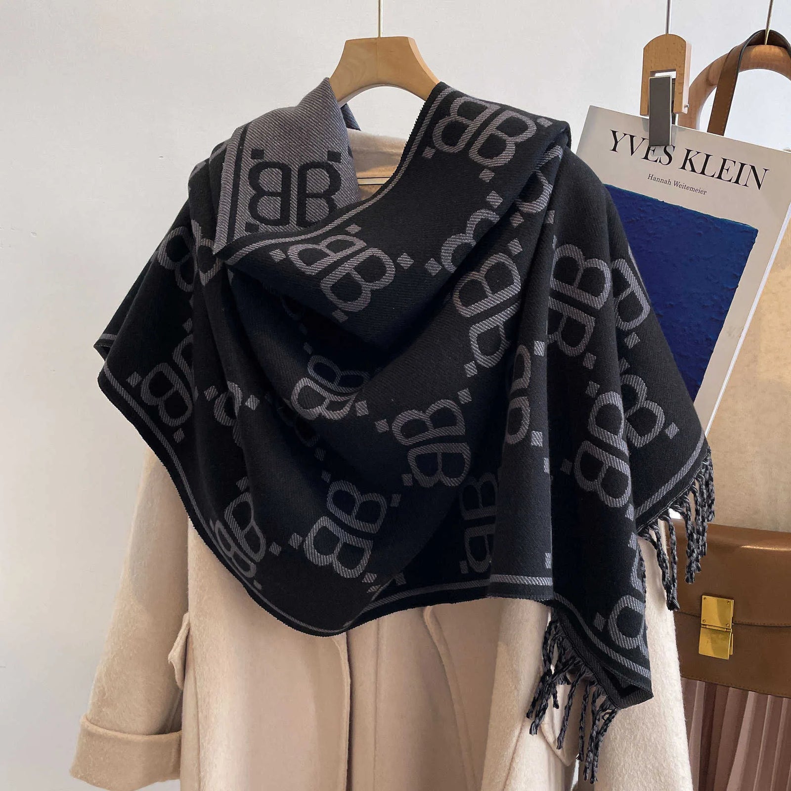 Letter Print Cashmere Scarf BB1212 Letter Print Cashmere Scarf BB1212