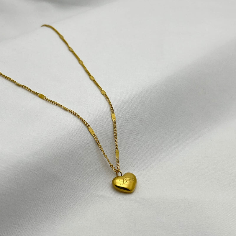 Love Heart Gold Pendant Women Necklace L88